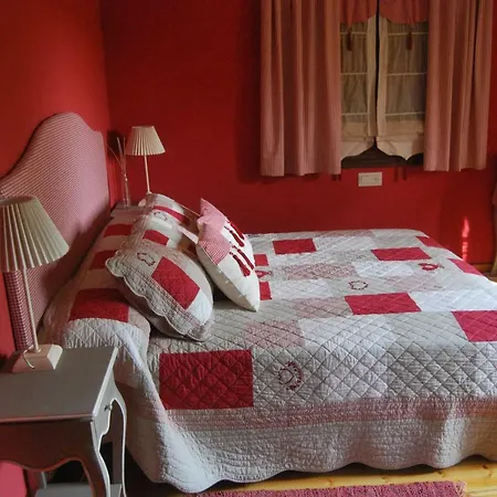 El Campillo Holiday home Pelabravo
